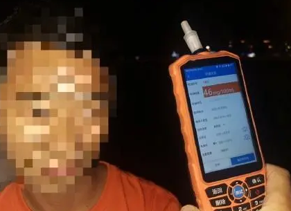 妻子把車鑰匙藏起來，也攔不住男子酒駕......